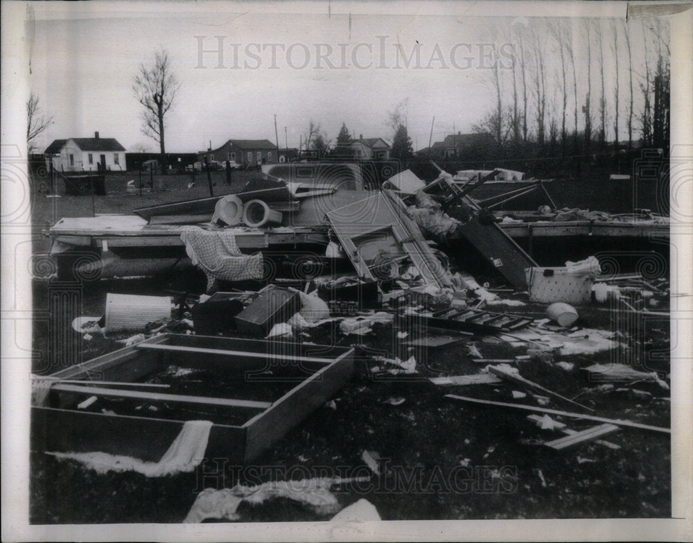 1963 Windstorm house Bryan Totter damage - Historic Images