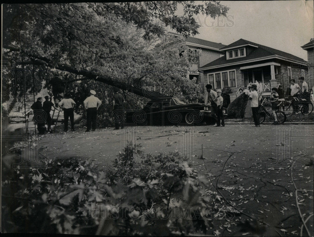 1971 Fireman Wind Struck Calhoun Street Bob - Historic Images