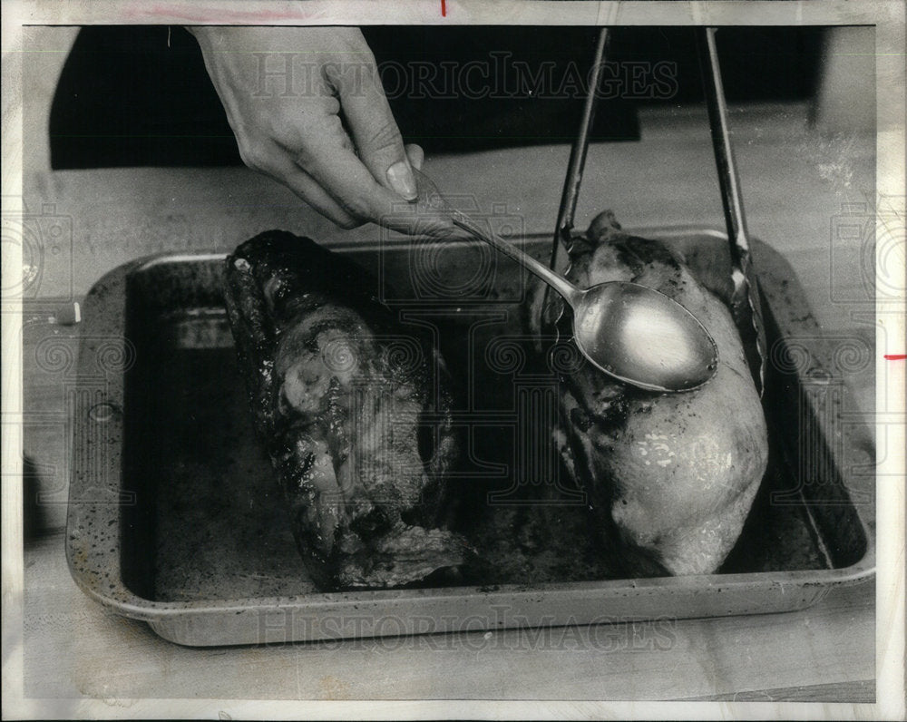 1977 Baste Bird Fat Pour Roast Duck Dishes - Historic Images