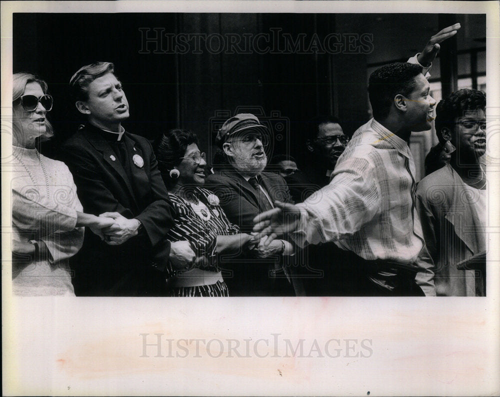 1989 Daley Center Plaza Susan lock drug - Historic Images