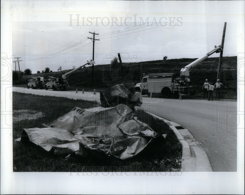 1994 North Aurora Power Windstorm Thursday - Historic Images