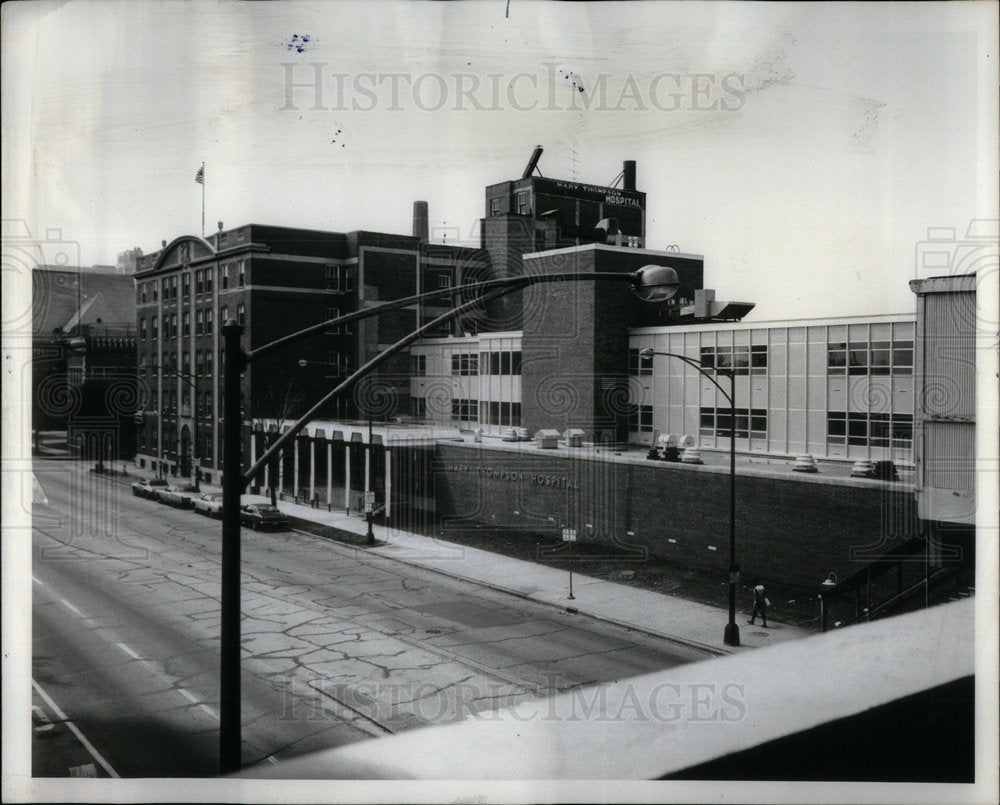 1972 Mary Thompson Hospital exterior view - Historic Images