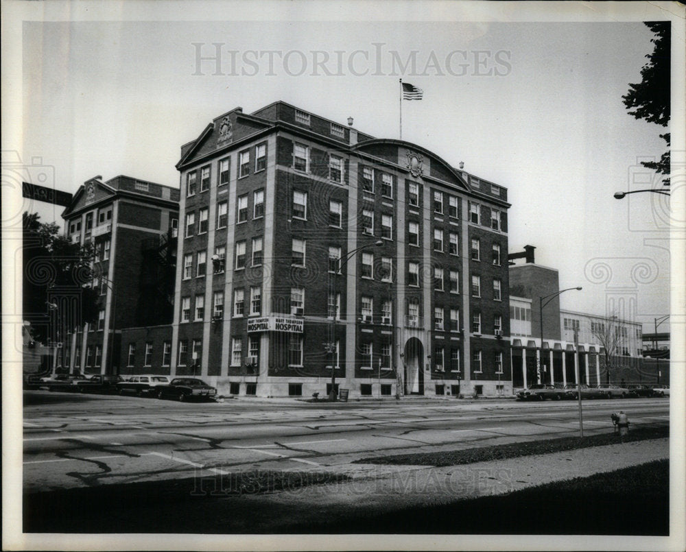 1972 Mary Thompson Hospital Picture Shows - Historic Images