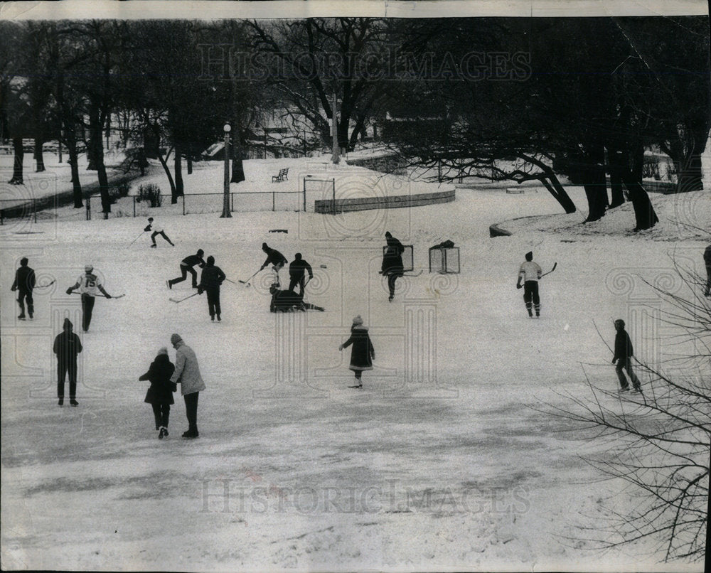 1972 Skaters Lincoln Park Lagoon Chicago - Historic Images