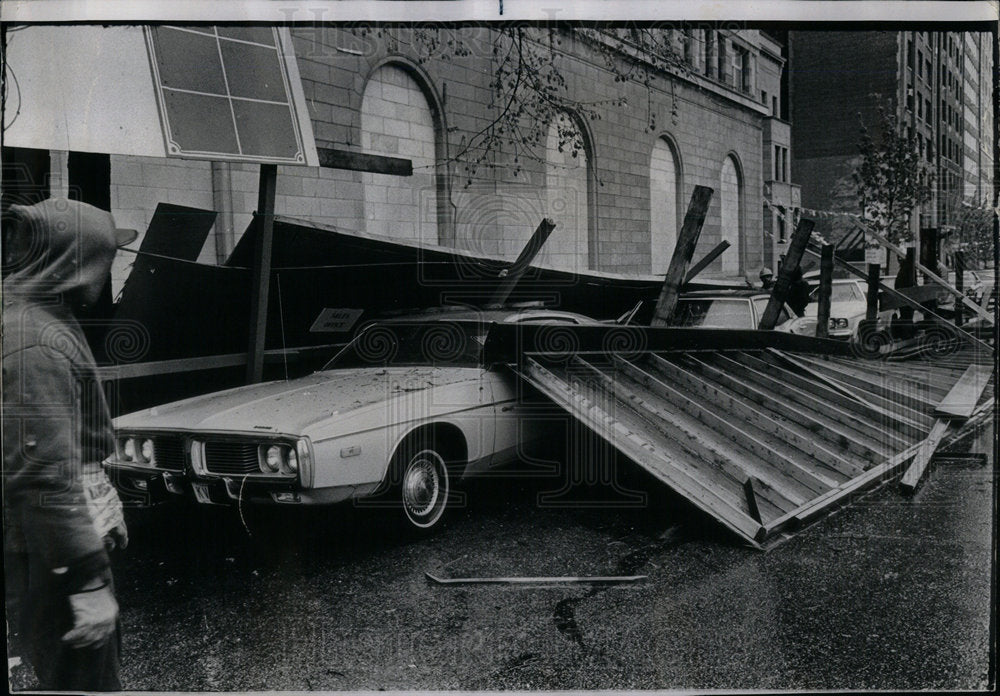 1974 Wall Blown Over Lincoln Park West - Historic Images