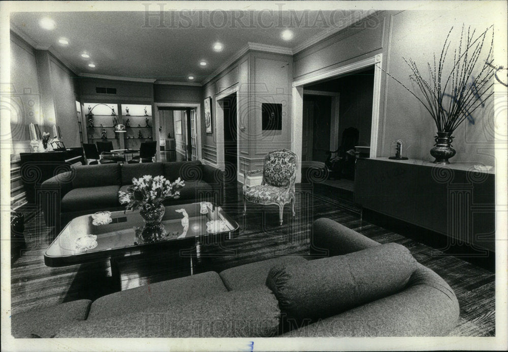 1978 Two Parlors Large Living Room - Historic Images