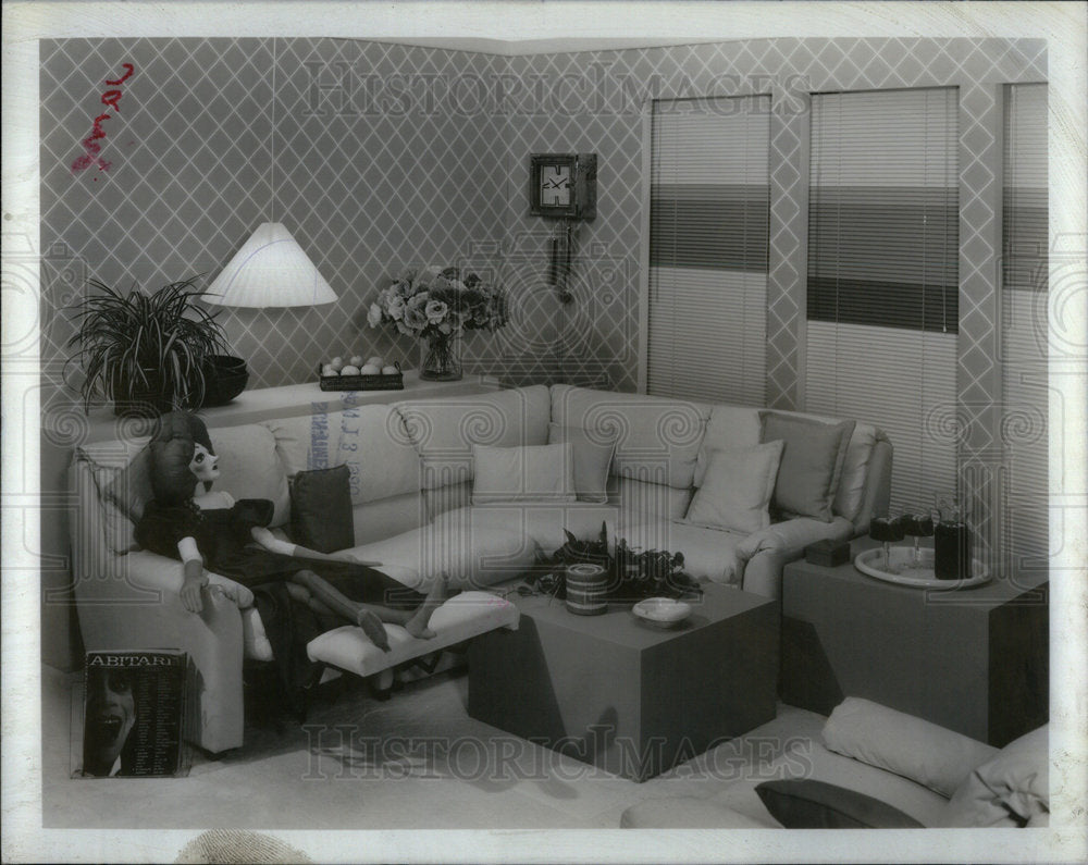 1979 Living Room - Historic Images