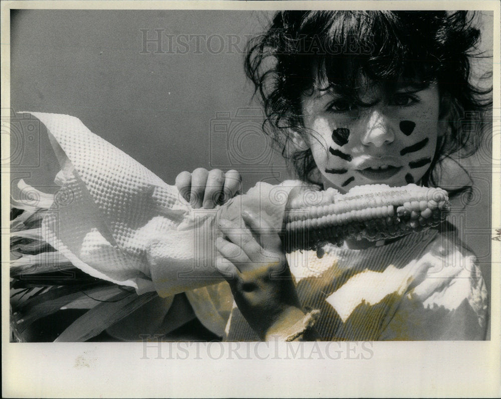 1986 scenes Body Politic street festival - Historic Images