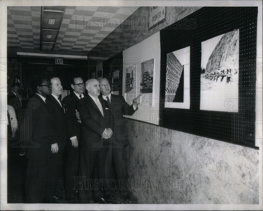 1966 Sun Times Daily News Building gallery - Historic Images