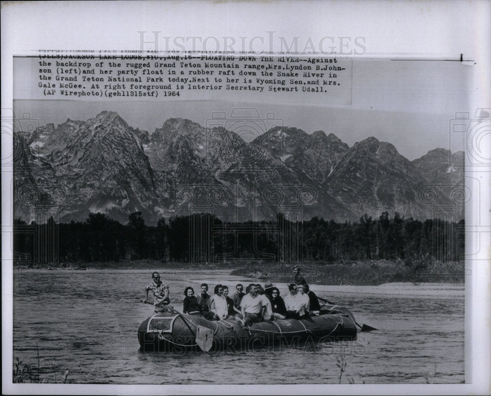 1964 Mrs Lyndon Johnson Campaign Friends - Historic Images