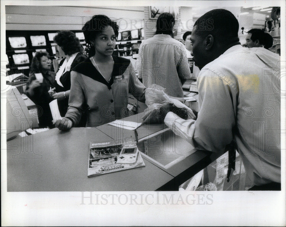 1992 Bridget Scarborough Clifton Williams - Historic Images