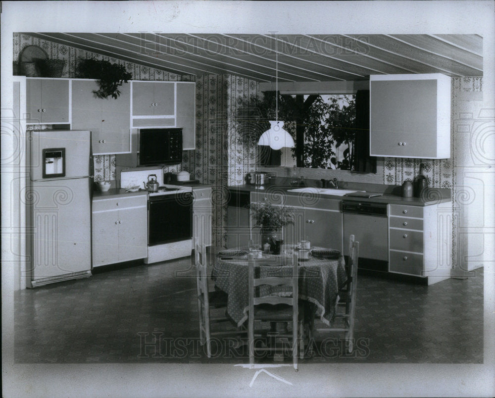 1981 Home Kitchen room interior chair floor - Historic Images