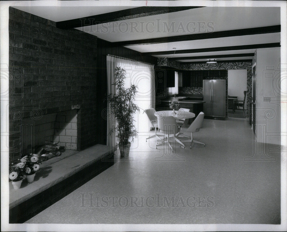 1969 Chateau County kitchen breakfast area - Historic Images