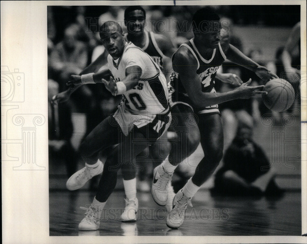 1985 Northwestern University Basketball - Historic Images