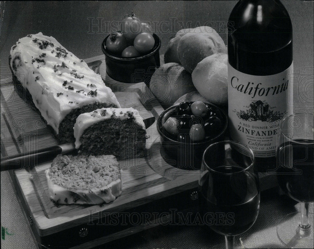 1970 Wine &amp; Party Foods - Historic Images