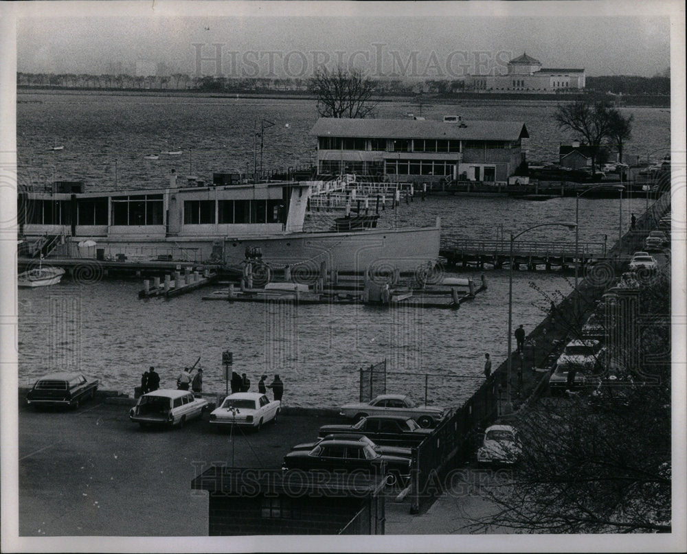 1969 Monroe Harbor Chicago - Historic Images