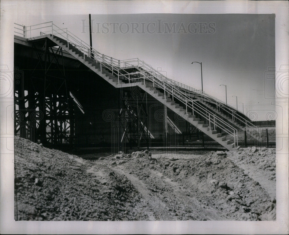 1954 Mannheim Railroad Bridge Stairway - Historic Images