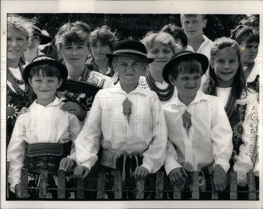 1986 &quot;Polka Groupies&quot; Boogie to the Music - Historic Images