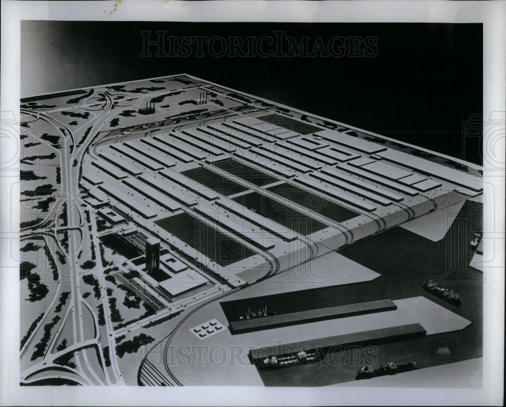 1968 Scale model of new Metropolitan Chicag - Historic Images