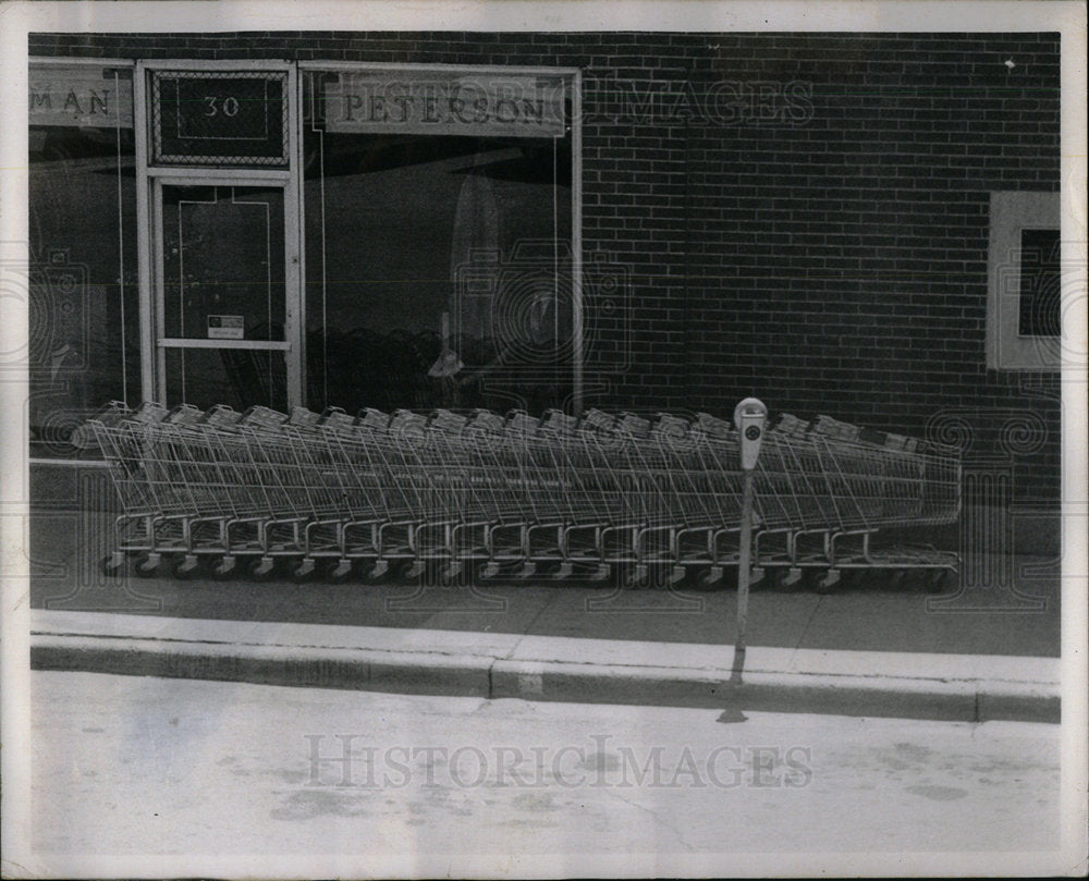 1970 Mankind Supermarket Row Ready GoodLuck - Historic Images