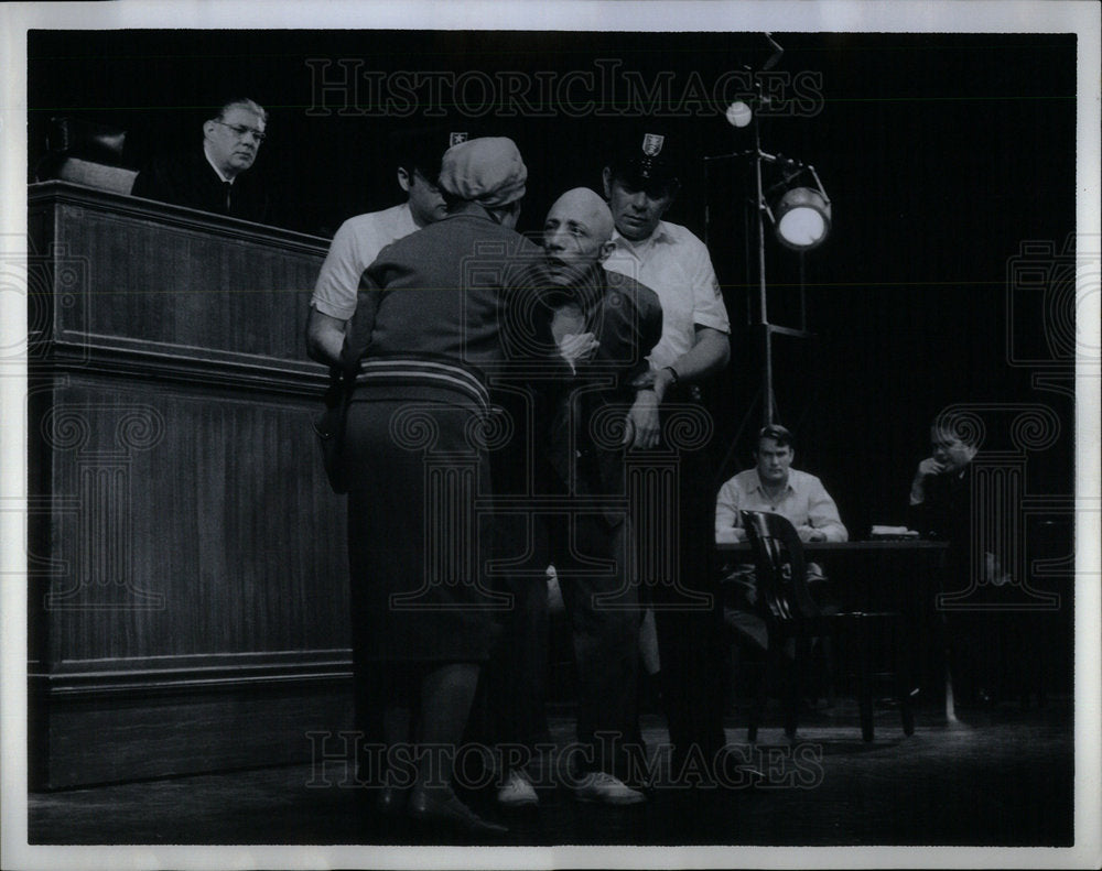 1970 Goodman Theatre Man In The Glass Booth - Historic Images