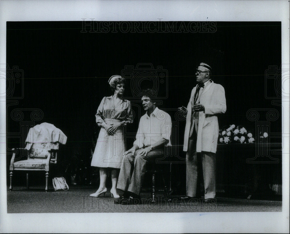 1982 "the Man Who Had Three Arms" Play - Historic Images