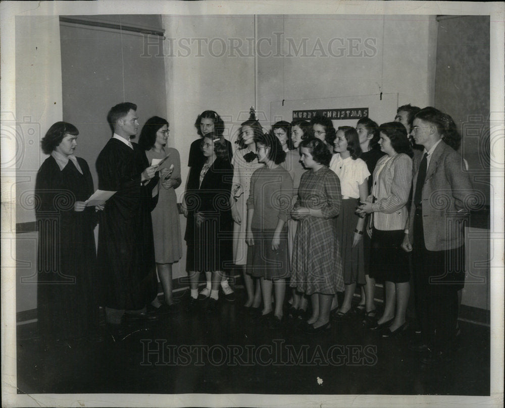 1947 Future Teachers Club Formation Ill - Historic Images