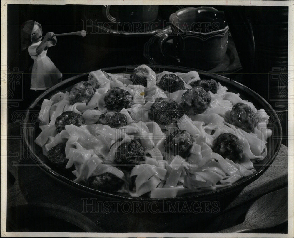 1968 Swedish meatballs Romanoff - Historic Images