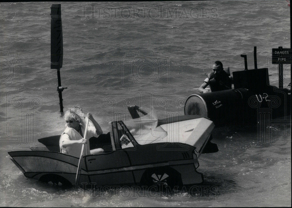 1985 Cardboard Boat Race/Crystal Lake - Historic Images