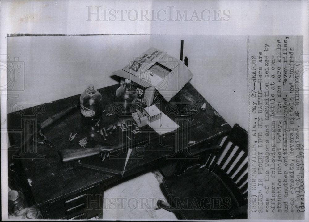 1957 Weapons Seized Picket Line Guntersvile - Historic Images