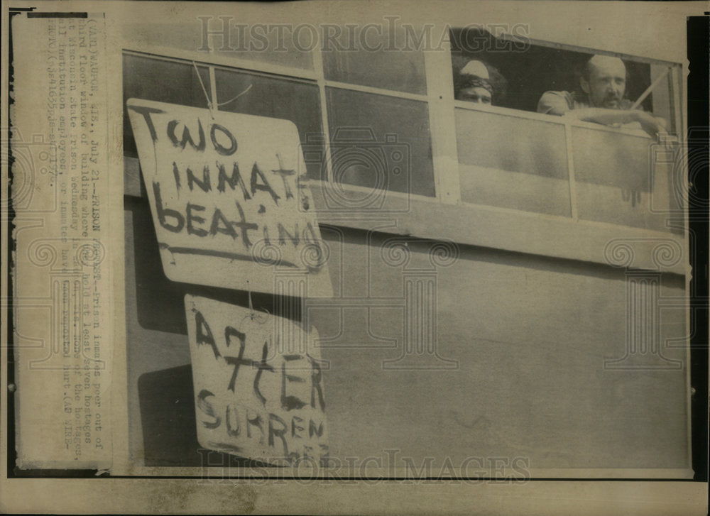 1976 Prison protest - Historic Images