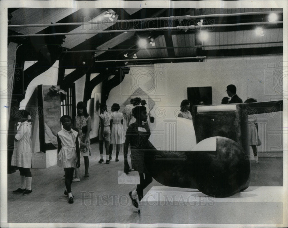 1965 Children/Art Show/Chicago - Historic Images