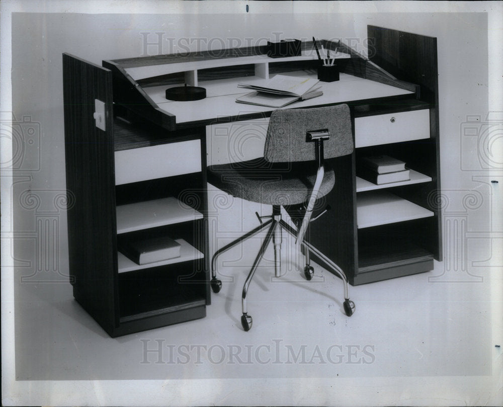 1969 Furniture Desks - Historic Images