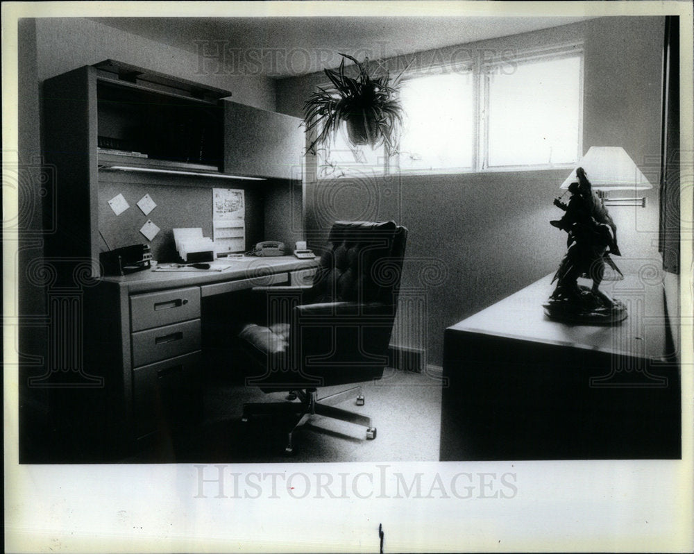 1984 At Home Office Modular Area - Historic Images