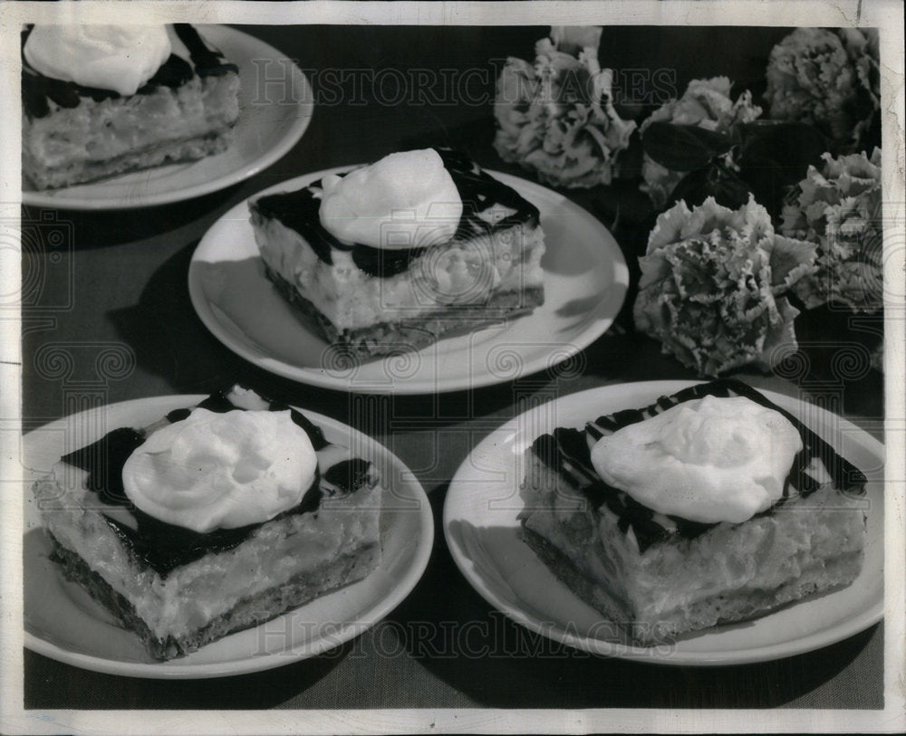 1968 Lime Pineapple Torte Cake - Historic Images