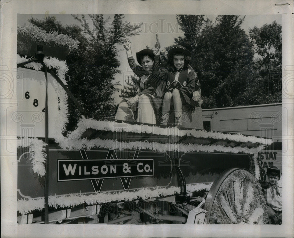 1951 Glencoe Street Parade Frontier Week - Historic Images