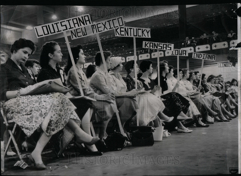 1956 Convention Session Student Nurses - Historic Images