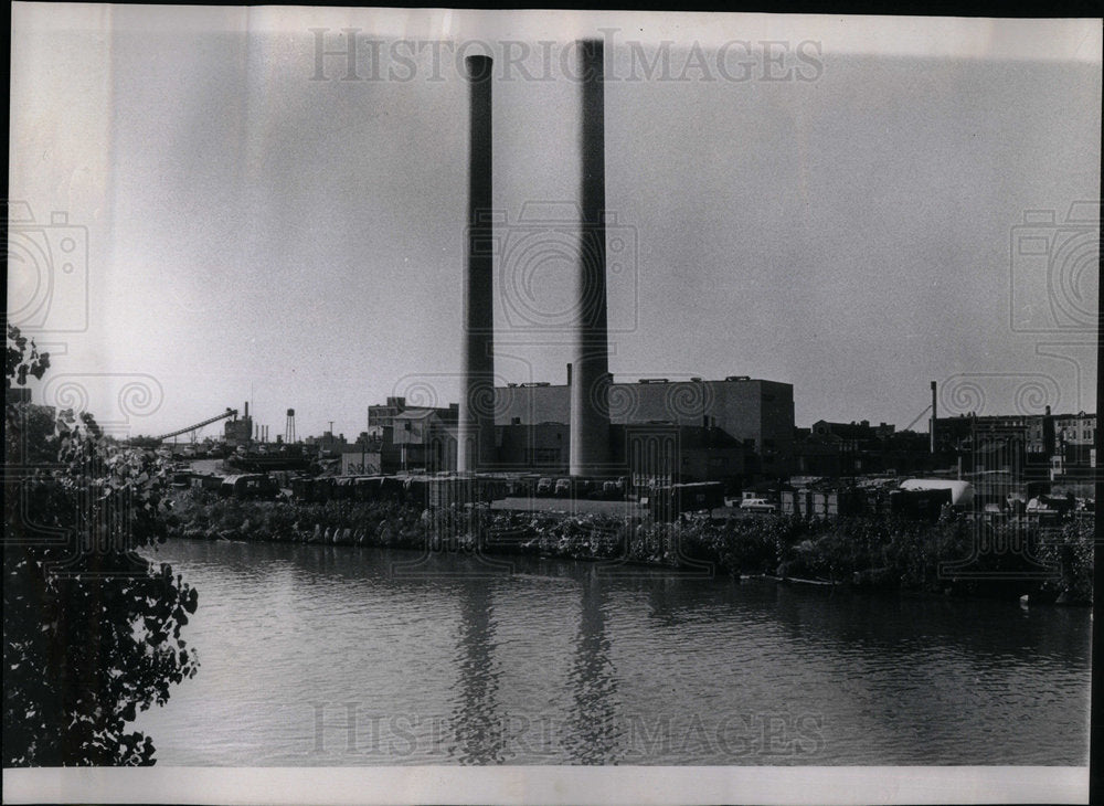 1987 Garbage Incinerator - Historic Images