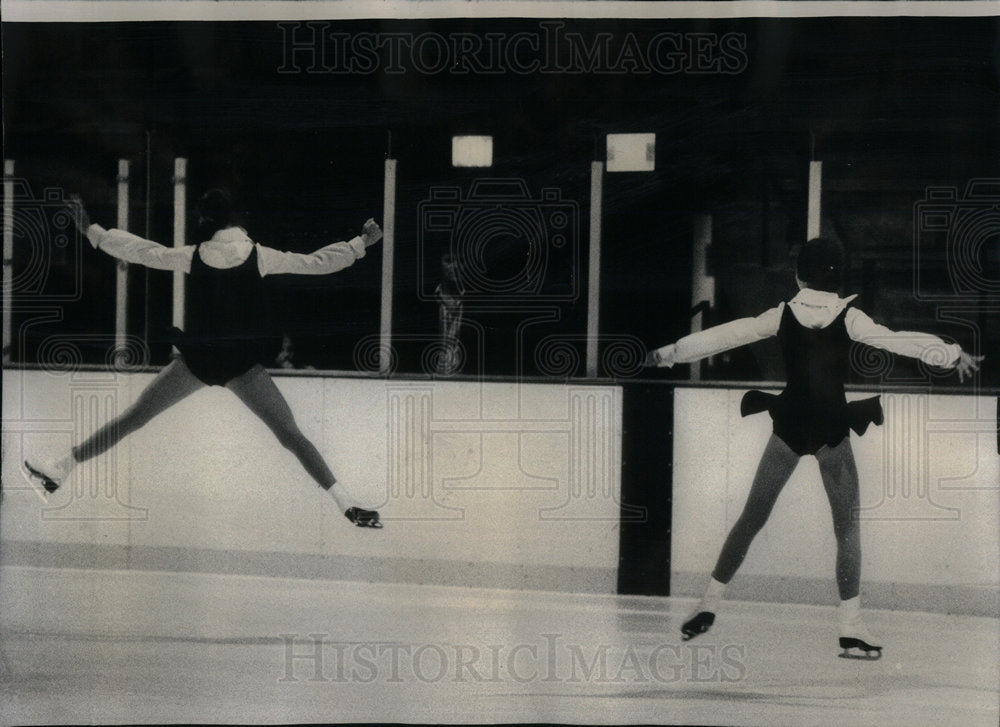 1975 Annual Olympiad Ice Skating Show - Historic Images