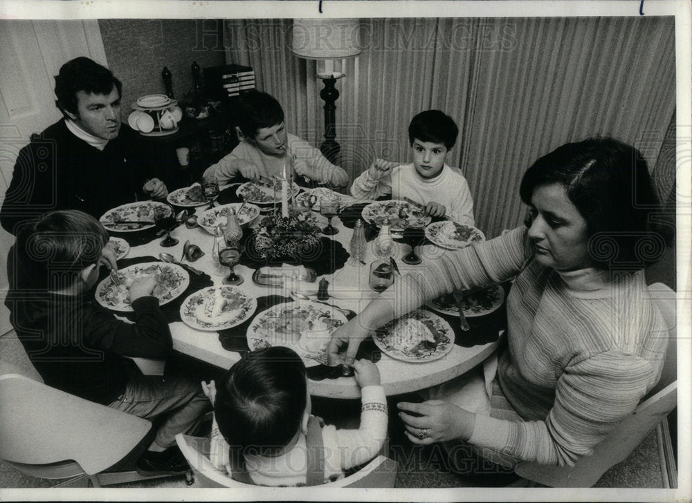 1978 Treacy Family Irish Sunday Meals - Historic Images