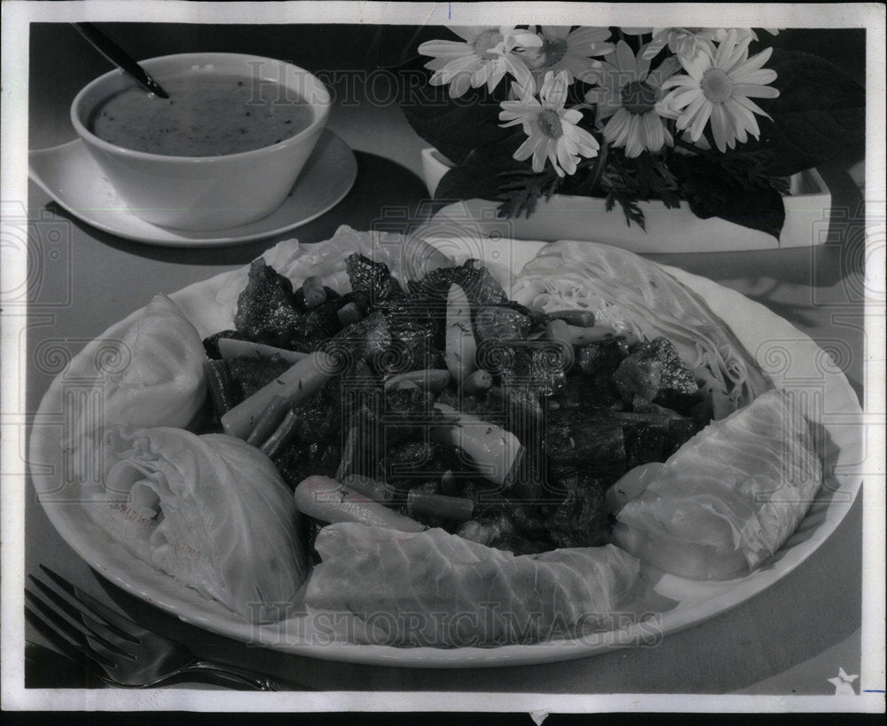 1972 Irish Foods Homemaker stew recipe - Historic Images