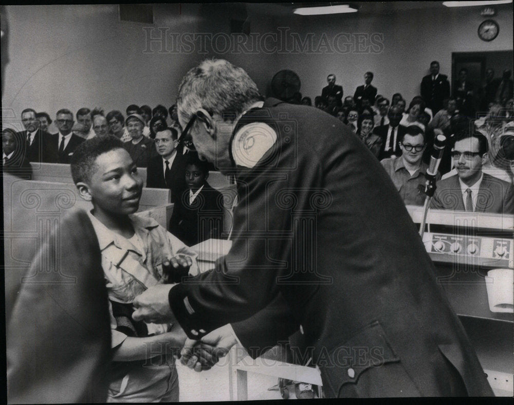 1968 Patrol boys honored by East Side - Historic Images