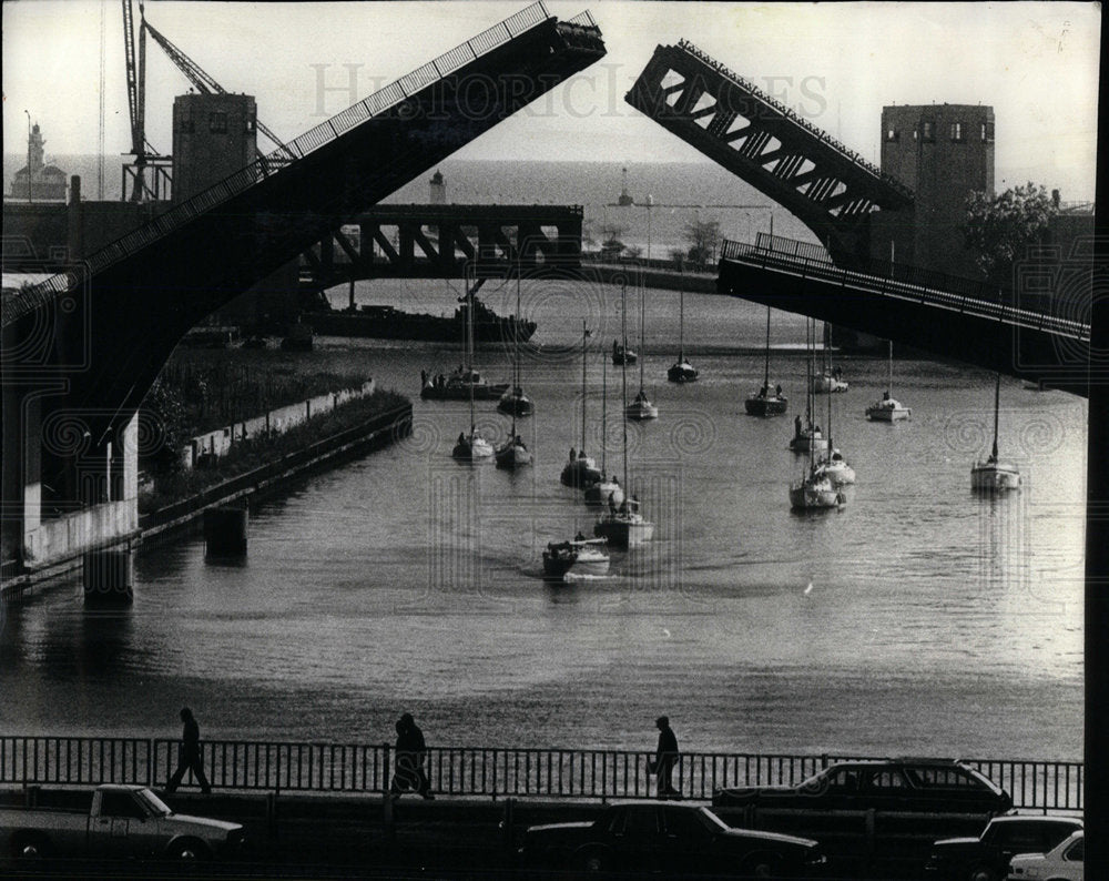 1985 Sailboats River near Michigan Ave - Historic Images