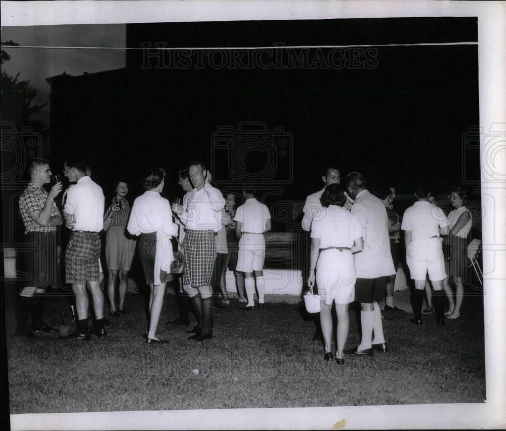 Barbeque Saddle Cycle Country Club Chicago - Historic Images