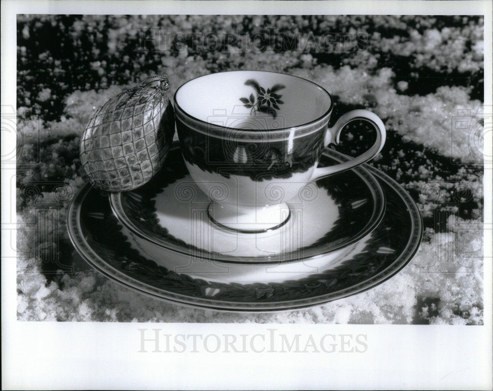 1992 Nikko Christmas cup/saucer, Marshall F - Historic Images