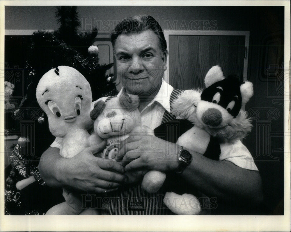 1986 Jim Foss Christmas Charity Gifts Kids - Historic Images
