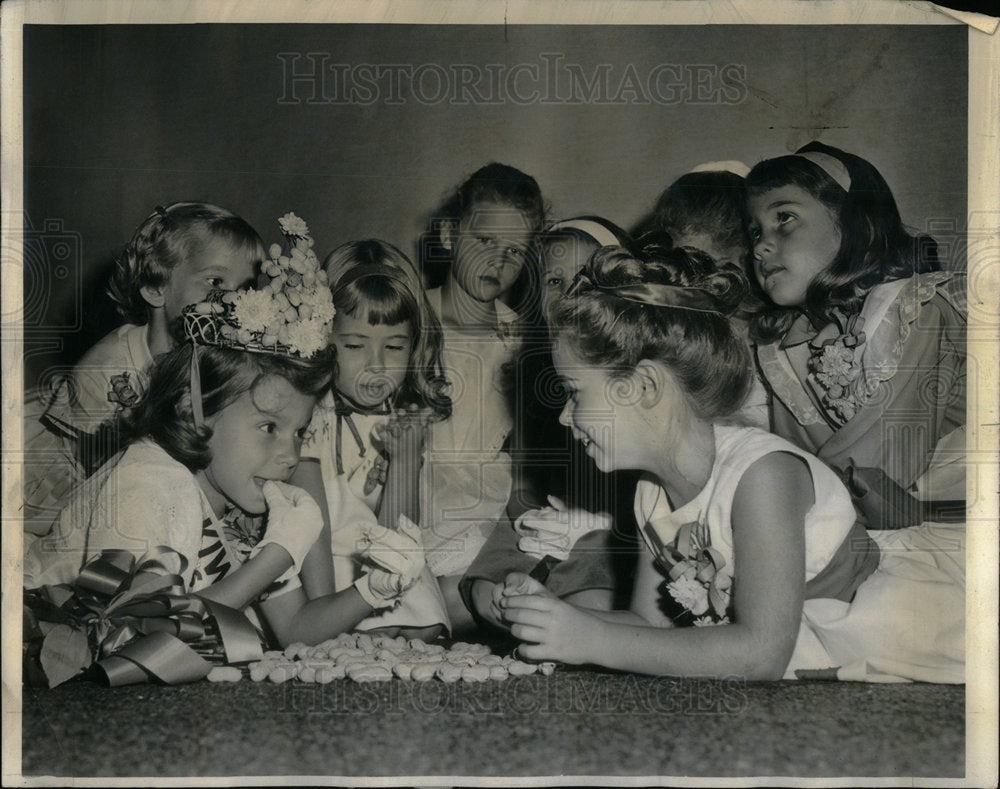 1963 1963 Little Miss Peanut contestants. - Historic Images