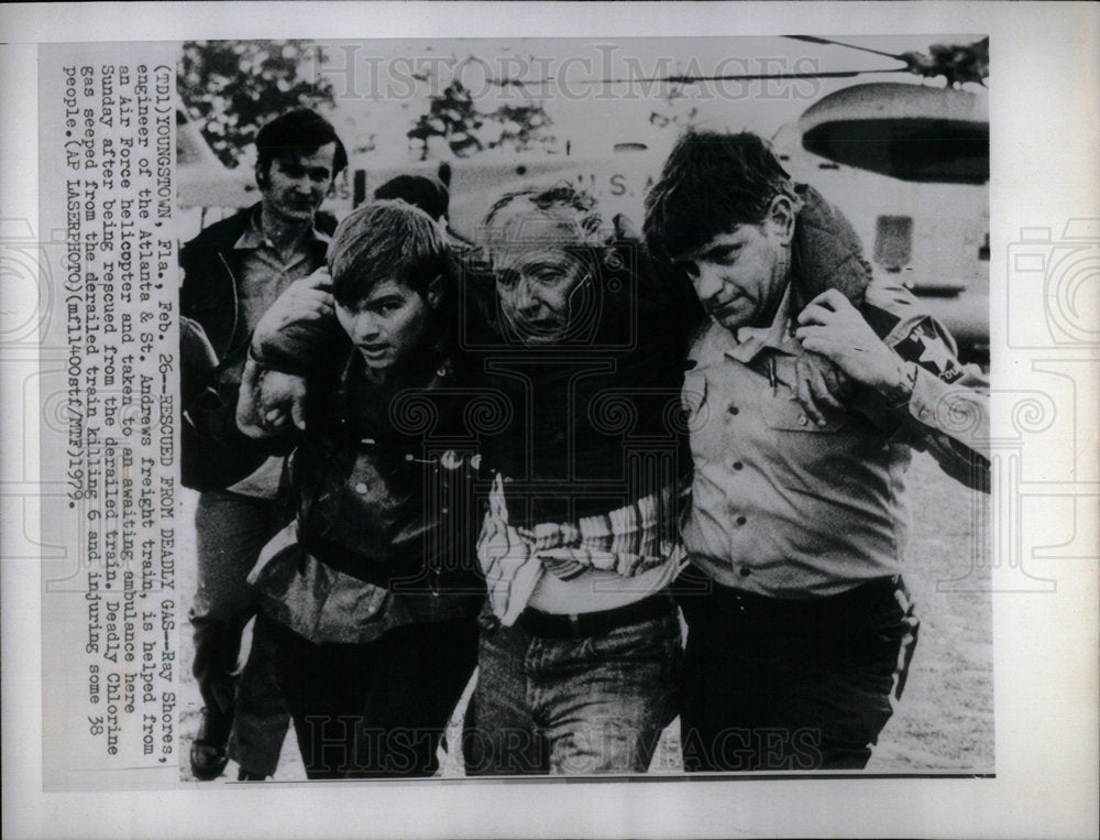 1979 train derailment scene, Youngstown FL - Historic Images