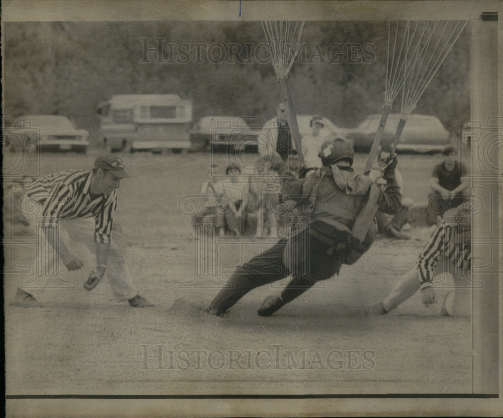 1970 parachute jumping championships NY - Historic Images