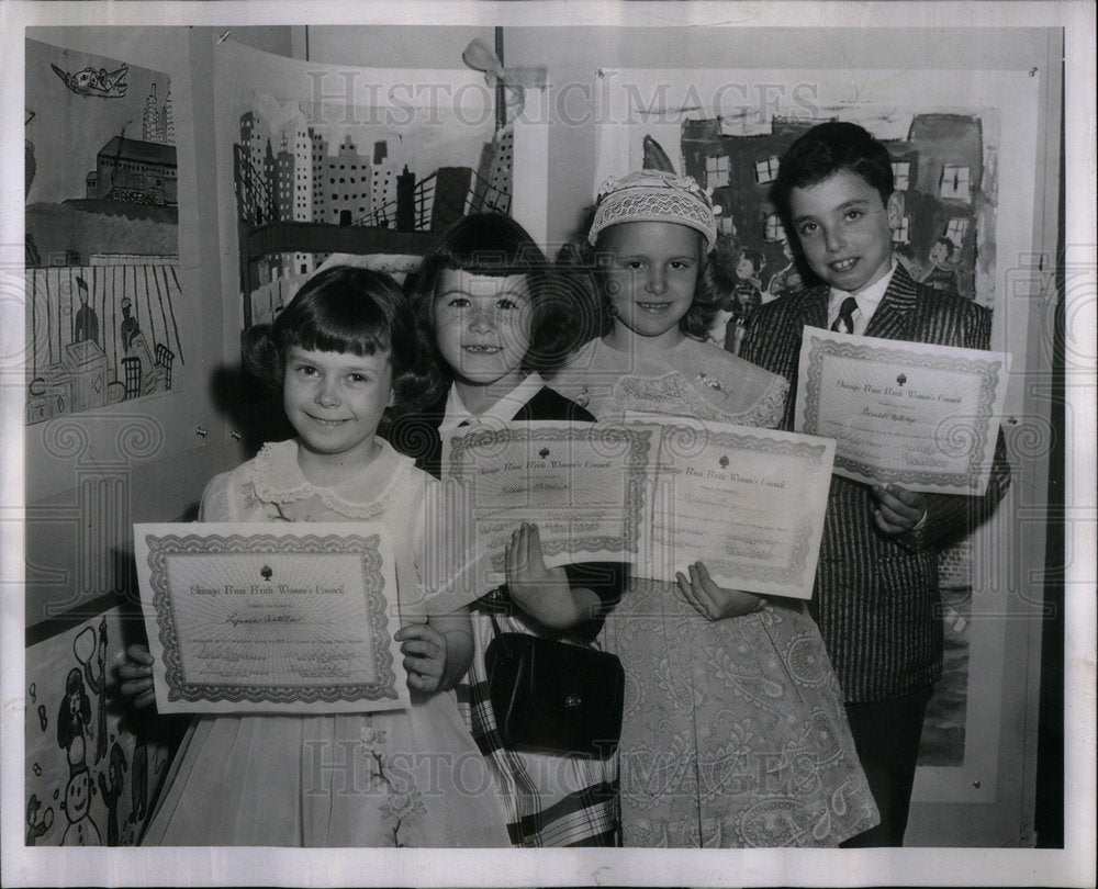 1958 Chicago B&#39;Nail B&#39;Rith Art Contest - Historic Images